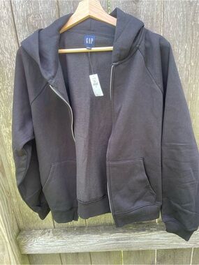 GAP Women’s Black Zip-Up Hooded Sweater—NWT